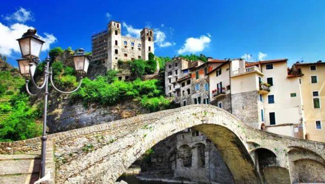 Apartmán Casa Eva Dolceacqua Exteriér fotografie